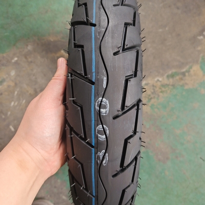 Tubeless motorfietsband 3.50-10 3.00-10 met natuur rubber staal nylon grondstof