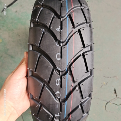130/60-13 TL Rubberen buisloze motorfietsband met bandenhoes en rubbergehalte van 35%-55%