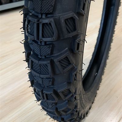 Ervaar het verschil met bandenhoes Tvs King driewielerbanden Motorfietsband 17
