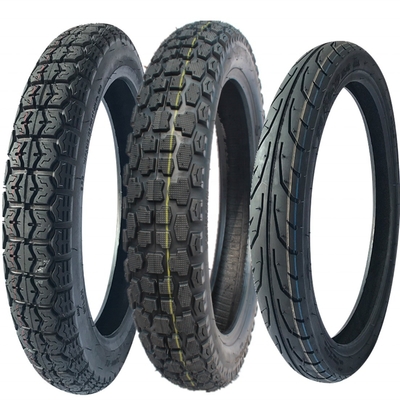 Motorfietsband 17 inch Motorfiets met diepgaand ontwerp Productiecapaciteit 5000 stuks per dag