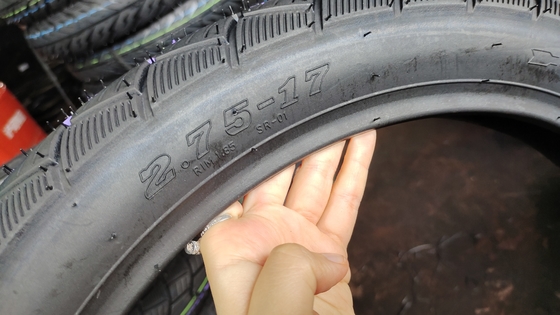 275-17 Super rubber motorfietsband en buis 275X17 2.75-17 Met 2.3/2.6 kg gewicht