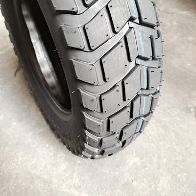 35% tot 55% rubbergehalte 130/80-17 Motorfietsband 160/60/17 voor langdurige duurzaamheid