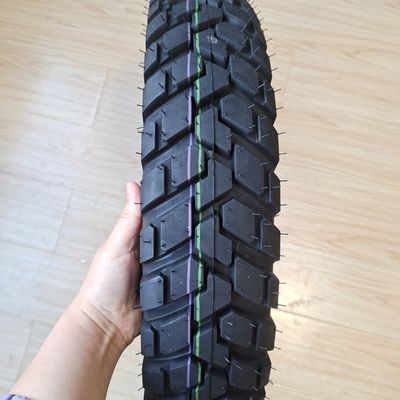 Qingdao Port 110 90 17 Motorfietsband met een rubbergehalte van 35%-55%