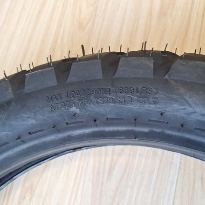 Qingdao Port 110 90 17 Motorfietsband met een rubbergehalte van 35%-55%