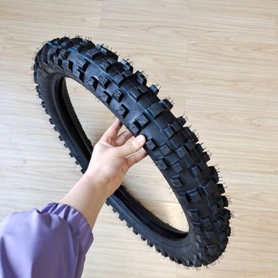 80/100-21 Natural Rubber Motorcycle Tire De perfecte balans tussen prestaties en duurzaamheid