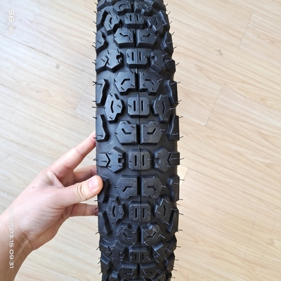90/90-18 TT Motorfietsband MT026 Gemaakt met 35% tot 55% natuurlijke rubber