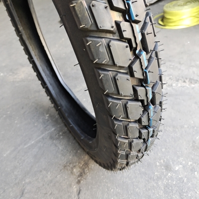 s Best of Black Tire Casing 3.00-18 voor Automotive Rubber Spare Parts Motorcycle Tire