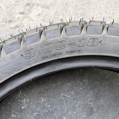 s Best of Black Tire Casing 3.00-18 voor Automotive Rubber Spare Parts Motorcycle Tire