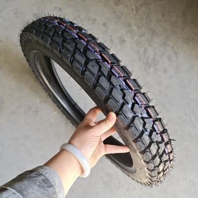 Zwarte 3.00-17 Dirt Bike Motorcycle banden met hoge betrouwbaarheid in Qingdao