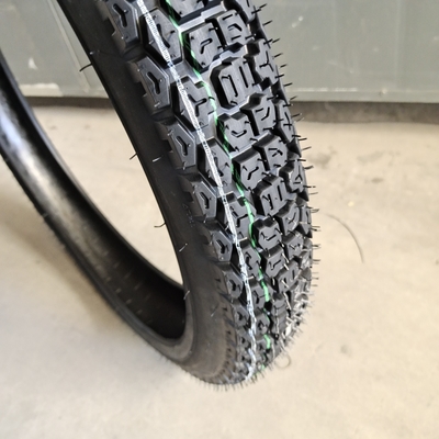 Motorrijwielen rubberbanden 2.75-21 van met banden behuizing en Qingdao laden haven