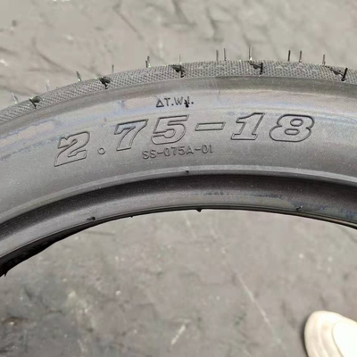 2.75-18 Motorfietsbanden met bandenhoes en 35% tot 55% rubbergehalte