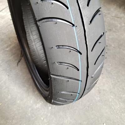 Treksterkte 10,5 Motorfietsband/band 130/60-13 TL voor en productiecapaciteit