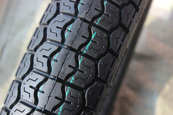 Deep Pattern Design 17 inch motorfietsband met en 6 PR Ply Rating