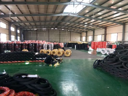 20000 KM Work Life Motorcycle band 2.75-17 47 L met diep patroon ontwerp van Maggion