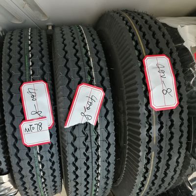 OEM aanvaardbaar 4.00-8 motorfietsbuisband voor tweewieler MRF tegen betaalbare prijs