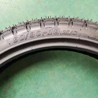 90/90-18 Racing motorfietsband buisloze band Duurzame levensduur 20000 KM bandkas