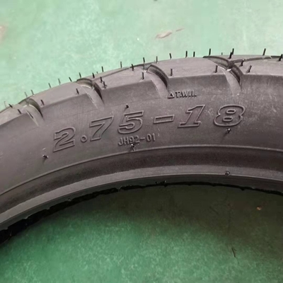 Diep patroon motorfietsband 2.75-18 buisloze klasse A met 10,5 treksterkte