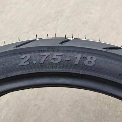 2.75-18 Motorfietsbanden voor met een hoog natuurrubber percentage en Qingdao Port Delivery