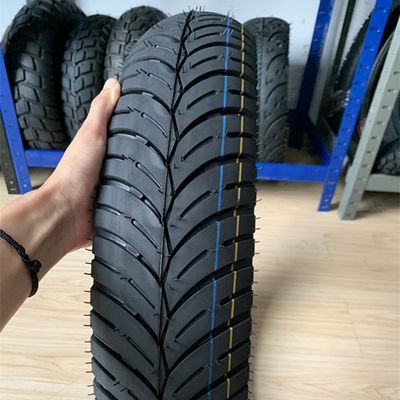 Motorfietsbandenfabrikanten op de Afrikaanse markt met 20000 KM werktijd 110/80 17