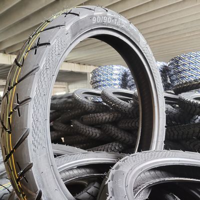 90/90/18 Motorfietsband 90 90 18 Pneu Motorfiets 90/90-18 met een laadvermogen van 265 kg