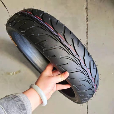 Super rubber motorfietsbanden 140/70 17 Motorfiets met laadhaven Qingdao-haven