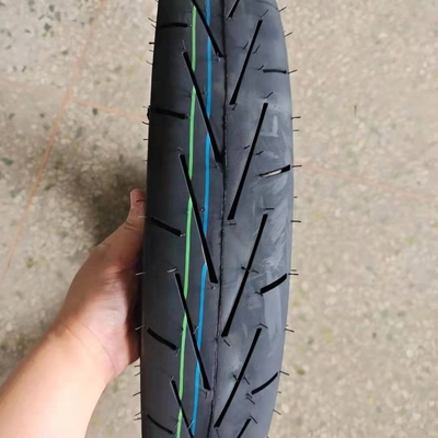 Zwarte ronde banden voor motorfietsen Qingdao Port Levering binnen 25 dagen