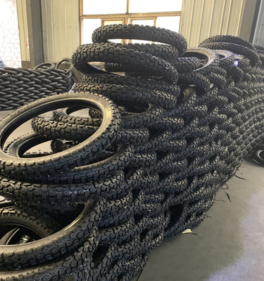 Motorfietsband 130/90-10 voor het laden in de haven van Qingdao voor andere motorfietscarrosserie-systemen