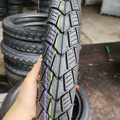 Motorfietsbanden zonder buizen Buis 17/2.75 2.75-17 275 17 Rubbergehalte 35%-45% Patroonbanden