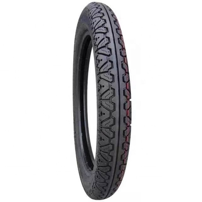 Gemaakt van 2,75-18 motorfietsband met diep patroon en 35% tot 55% rubbergehalte