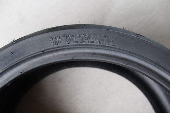 35% tot 45% rubbergehalte 190/55/17 Motorfietsbanden buisloze banden 190/55/17 voor Superior