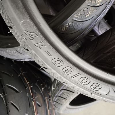 80/90/17 Motobanden 6PR/8PR bandenhuls voor duurzame en betrouwbare prestaties