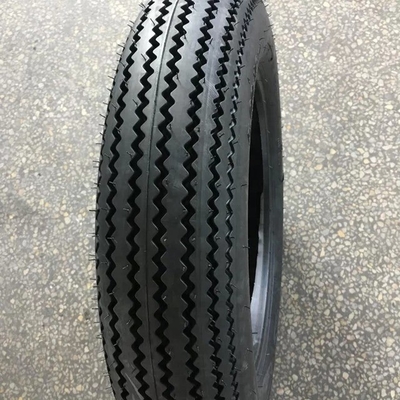 Sawtooth motorfietsband 4.00 x 17 400-17 400/17 met 280kpa luchtdrukband