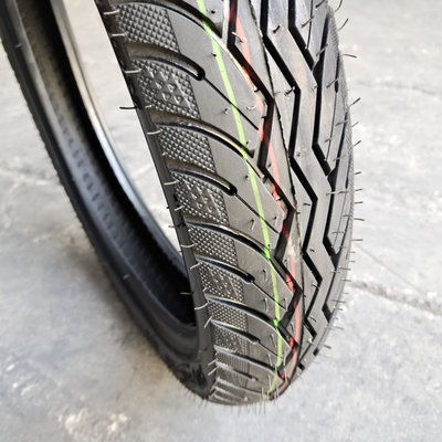 Super 6PR/8PR motorband 90/90-18 90.90.18 met een rubbergehalte van 35% tot 45%