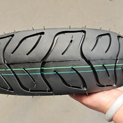 5000 stuks per dag Productiecapaciteit 13 inch buisloze 130/70-13 motorfietsband