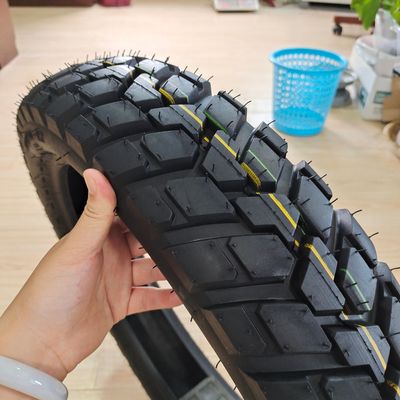 Motorfietsband 3.00-18 35%-55% Rubberinhoud Leveringstermijn Binnen 25 dagen