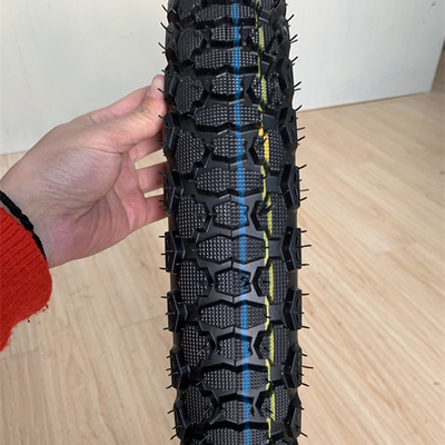 Deep Design 275-18 motorfietsband voor samenwerking op de Afrikaanse markt