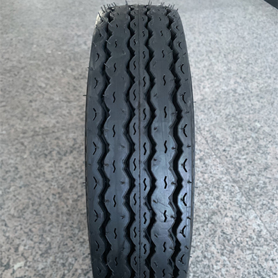 35% tot 55% rubbergehalte 4.00-8 Motorfietsbanden voor klantvereisten