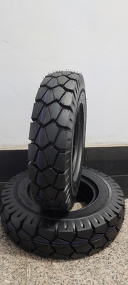 CEAT 400-8 Indiase band voor Bajaj Tuk Tuk 280kpa Luchtdruk 13000PCS Lading QTY/40'HQ