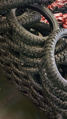 Levertijd 25-30 dagen 4.10-18 Motorfietsbanden met 30% tot 45% rubbergehalte