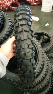 Levertijd 25-30 dagen 4.10-18 Motorfietsbanden met 30% tot 45% rubbergehalte