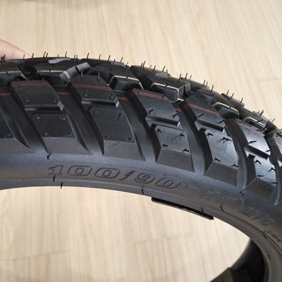 Motorrijwielen 100/90-17 5000 stuks per dag Productiecapaciteit en levensduur 20000 KM