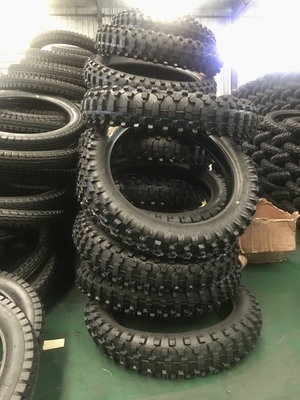 350 kg laadvermogen 110/90-16 110/90/16 buisloze motorfietsbanden voor off-road rijden