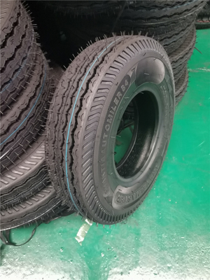 Buizenbanden Radial motorfietsband MRF Patroon 4.00-8 voor driewieler