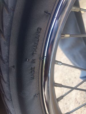 Aanpasbaar patroonontwerp motorfietsband 60/100-17 en 70/100-17 voor de markt van Thailand