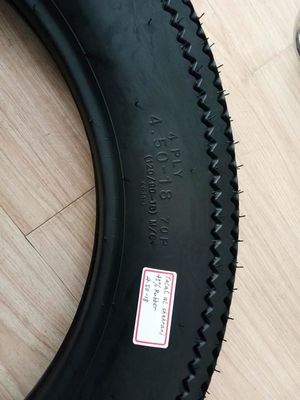 Diep patroon ontwerp Inner Tube Motorcycle banden 4.50-18 4.00-19 voor een gemakkelijke installatie