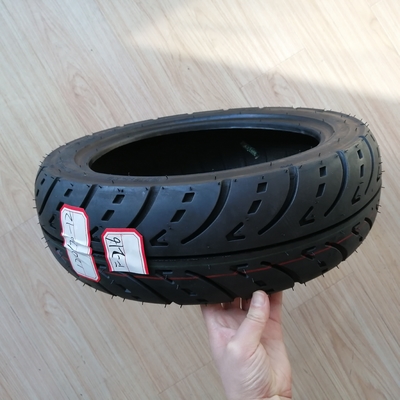 Motorfietsband 120/70-12 buisloos met 35%-55% rubbergehalte uit Qingdao Port