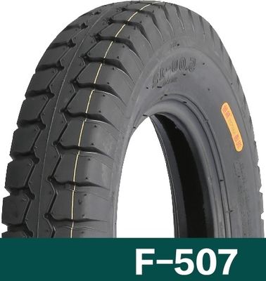 Motorfietsbanden 130/70-12 120/70-12 300-12 450-12 90/90-19 70/100-19 met bandenkasten