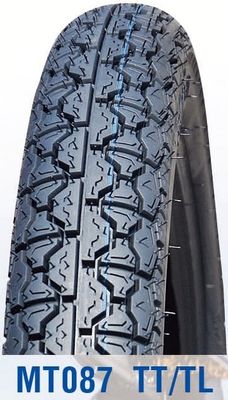 3.00-17 Motorfietsbanden en natuurlijke buizen in Nigeria Markt met 30% tot 45% rubbergehalte