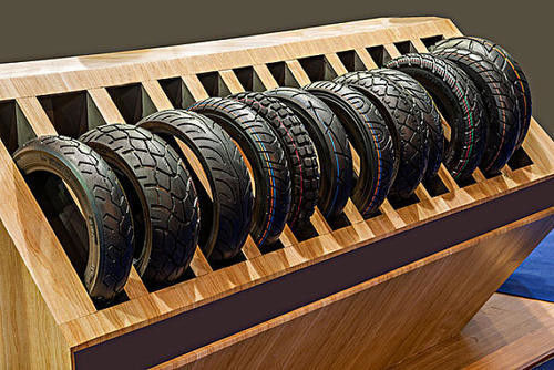 3.00-17 Motorfietsband met een levensduur van 20000 km en een productiecapaciteit van 5000 stuks per dag