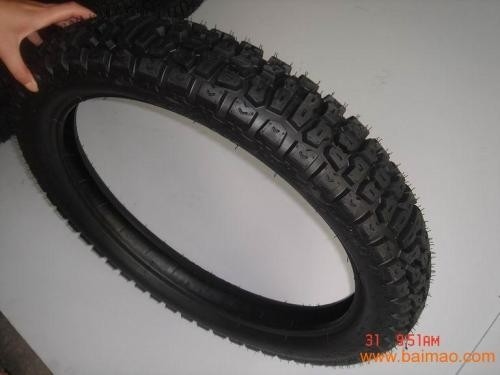 Langdurige motorfietsbanden van de haven van Qingdao 275-18 met 35% tot 55% rubbergehalte